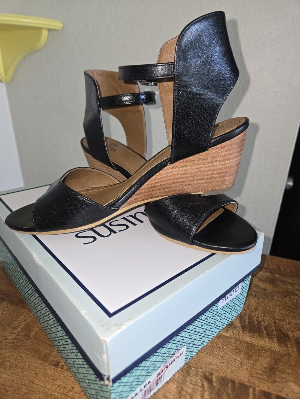 Susina Black Leather Open-Toe Wedge Sandals